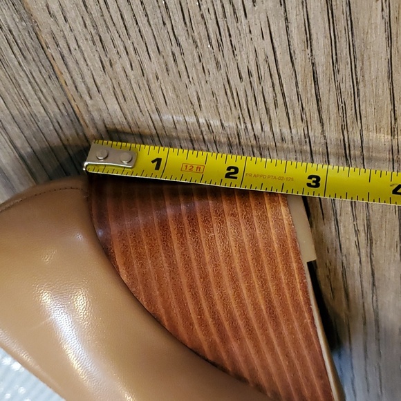 Franco Sarto Wedges - Picture 6 of 9